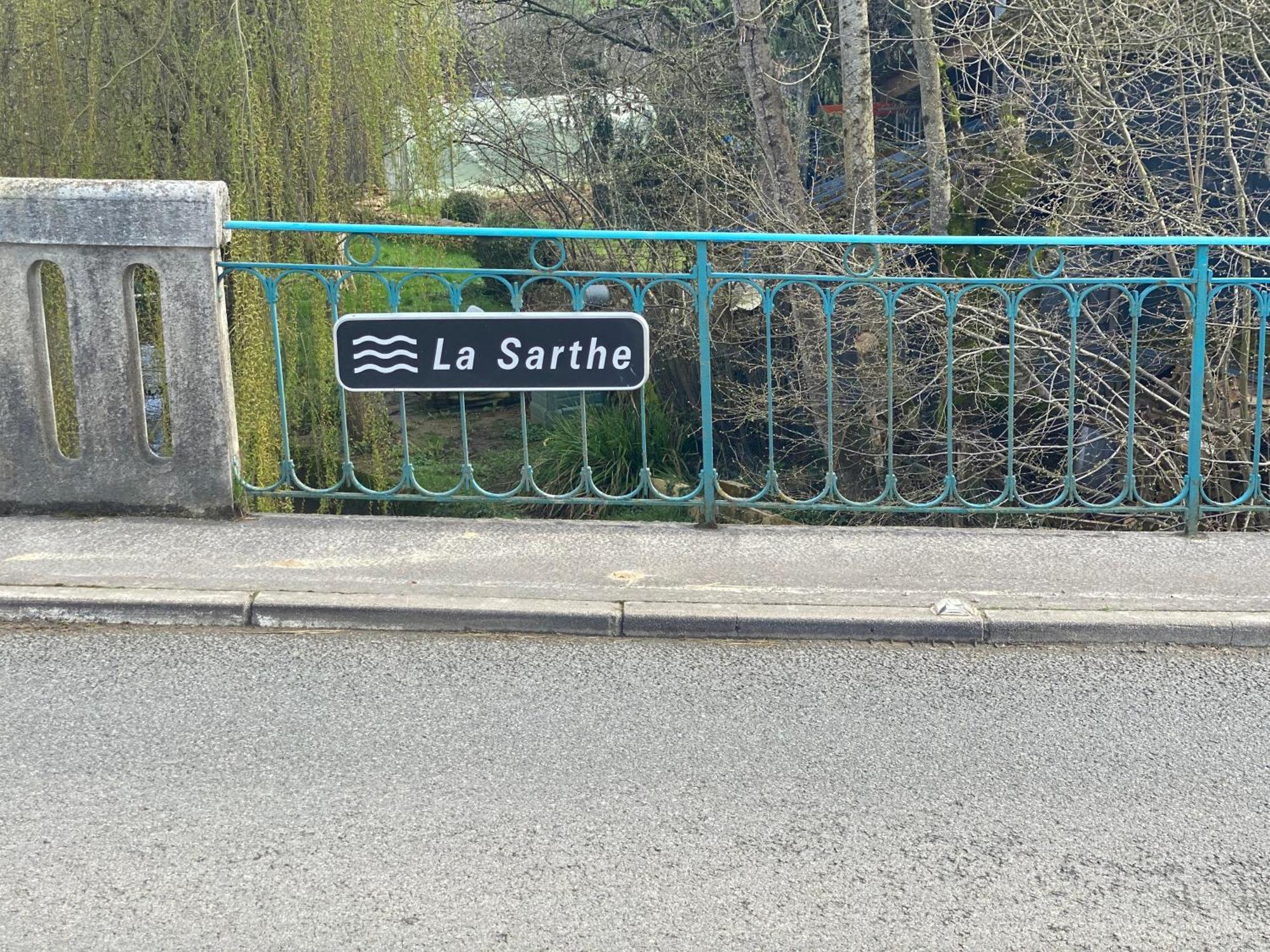 Moitron-sur-SartheLe Petitepinay住宿加早餐旅馆 外观 照片